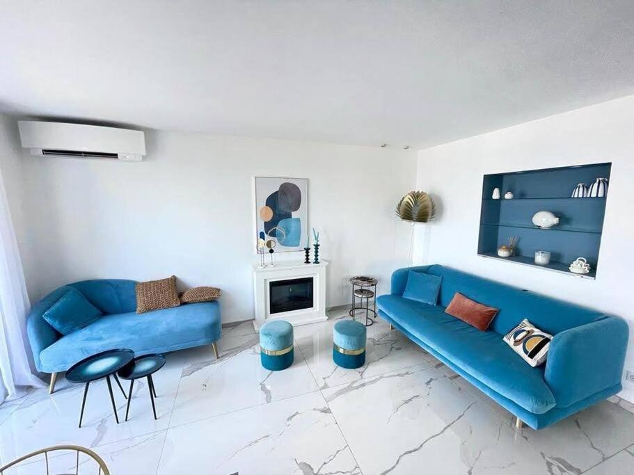 Beach Front, Superbe Appartement Pour 4 Personnes Nice Luaran gambar
