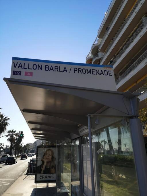 Beach Front, Superbe Appartement Pour 4 Personnes Nice Luaran gambar