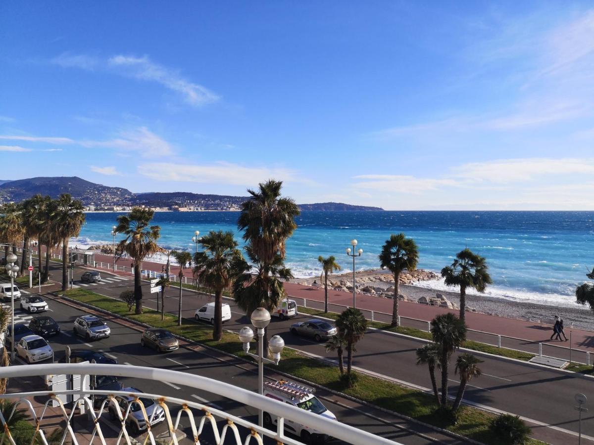 Beach Front, Superbe Appartement Pour 4 Personnes Nice Luaran gambar