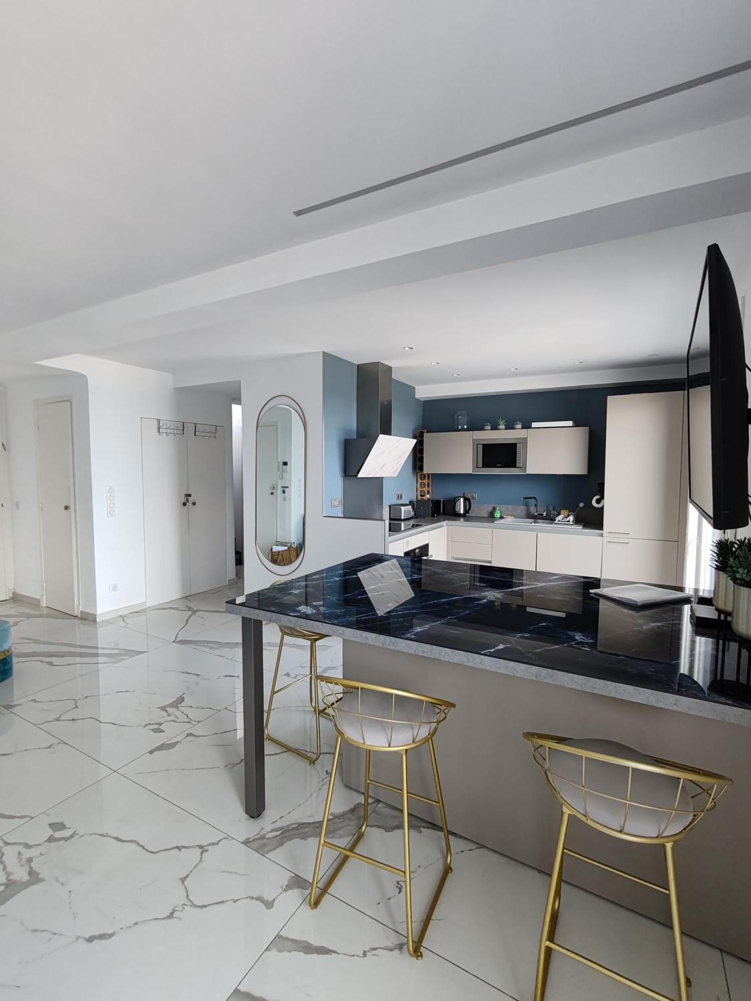 Beach Front, Superbe Appartement Pour 4 Personnes Nice Luaran gambar